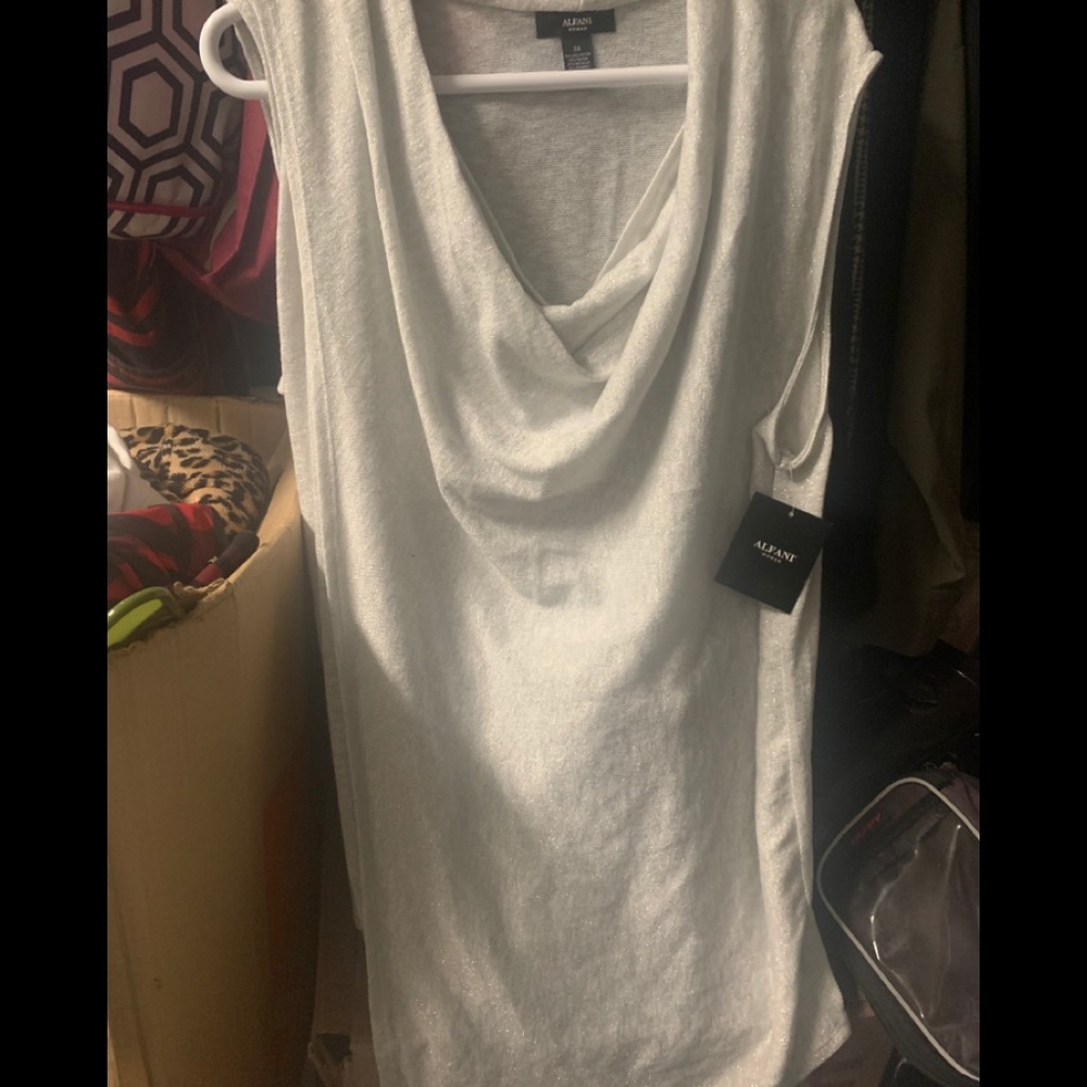 Alfani women’s metallic shirt
